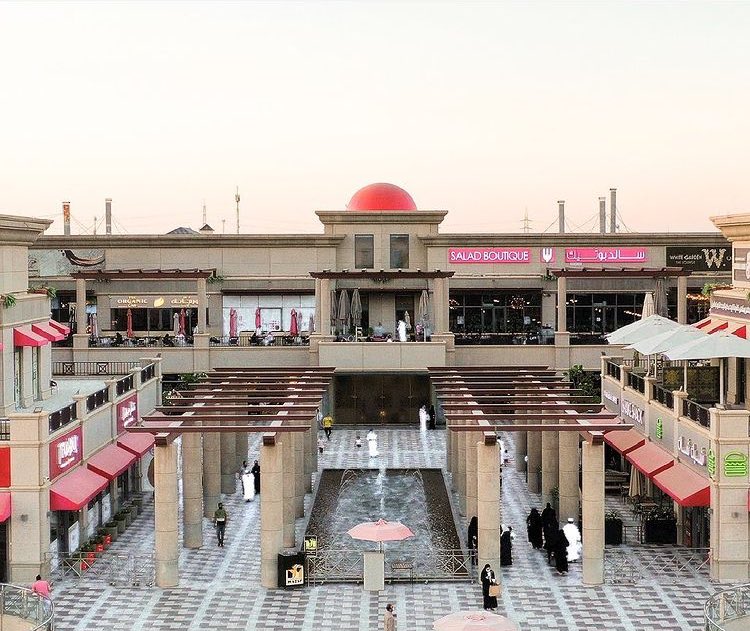 Robeen Plaza